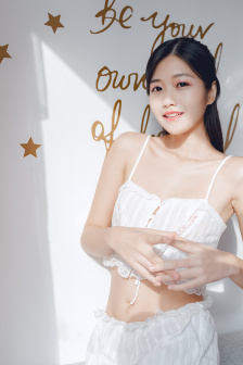 两女一指完整版